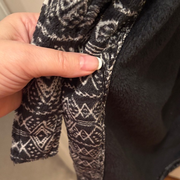 Alexander Del Rossa Long Plush Patterned Robe - Picture 4 of 7